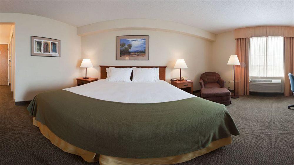 Holiday Inn Express Peoria North - Glendale By Ihg Eksteriør billede