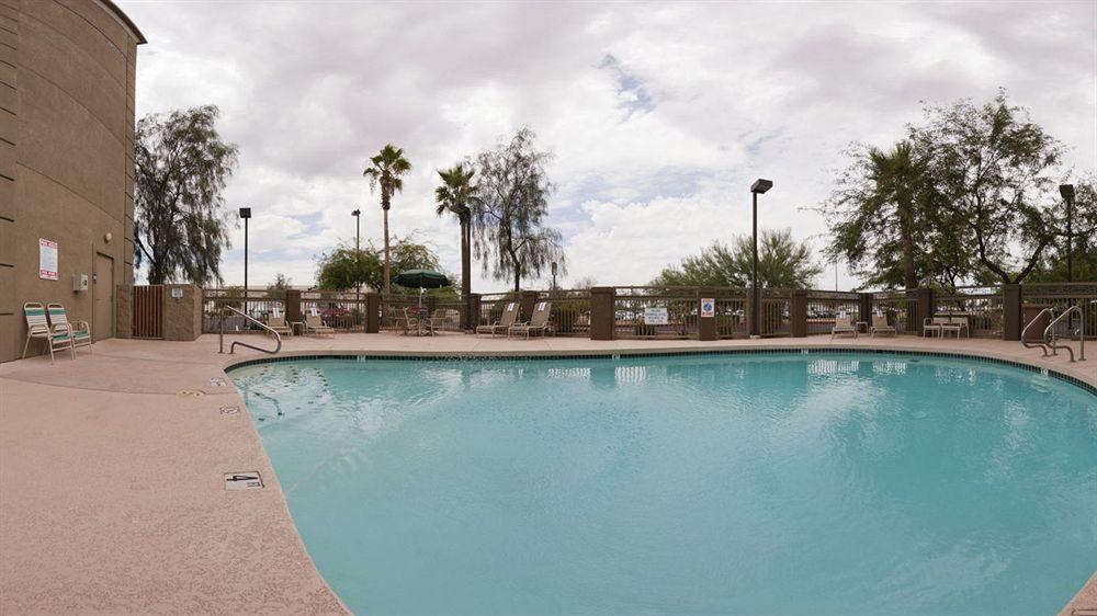 Holiday Inn Express Peoria North - Glendale By Ihg Eksteriør billede