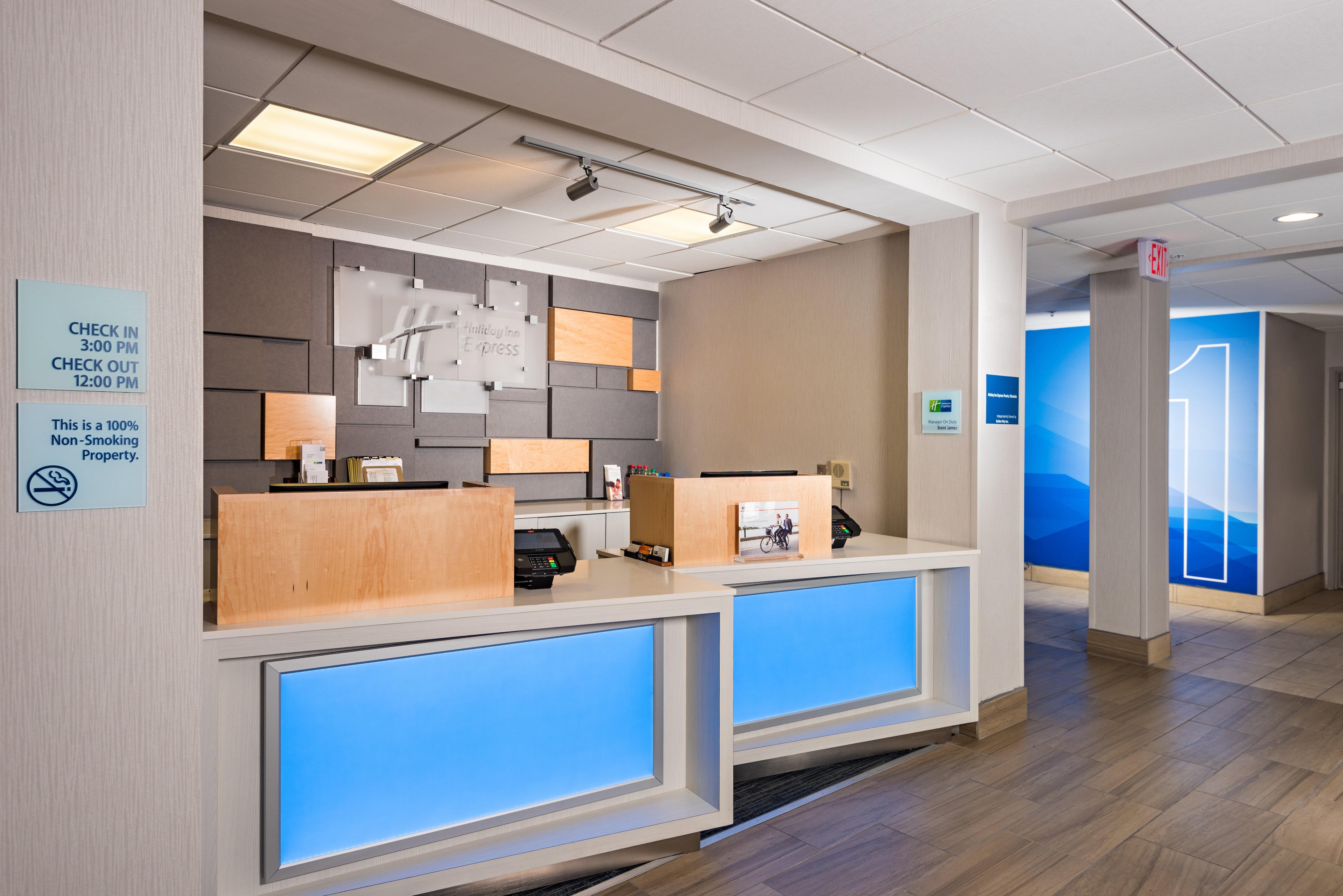Holiday Inn Express Peoria North - Glendale By Ihg Eksteriør billede